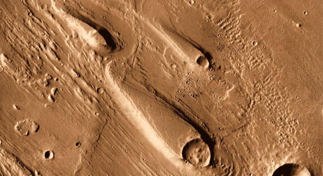 火星气候变化之谜:曾有过暴雨和温室效应
